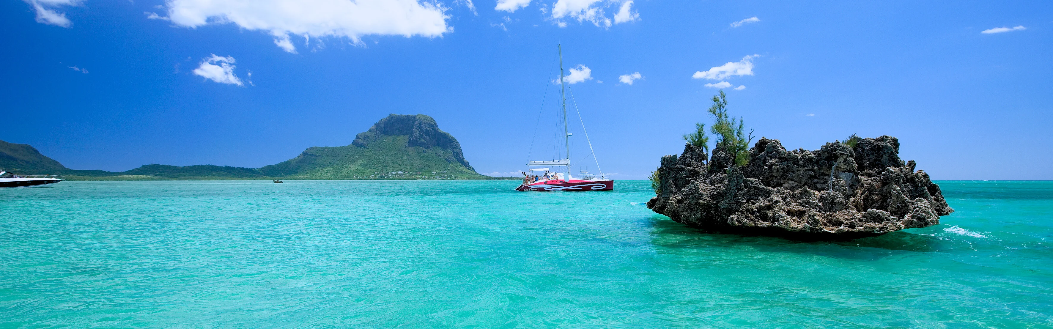 luxury holidays direct banner image